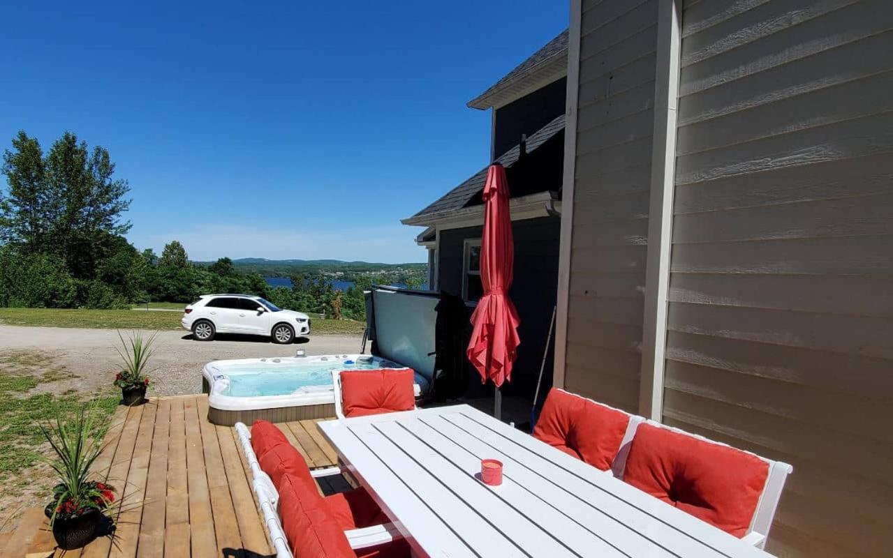 Location Au Sommet Du Lac Magog Exterior photo